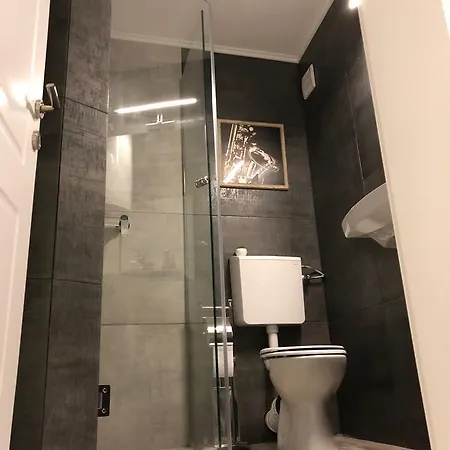 アパート Pop Art *